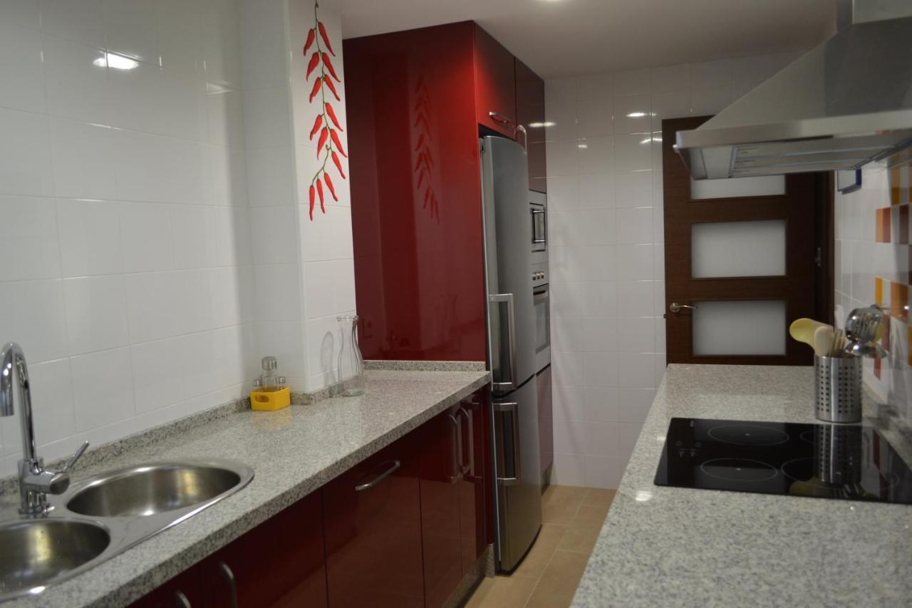Apartamento Acueducto, Tres Dormitorios Y Parking Gratis Mérida Eksteriør bilde